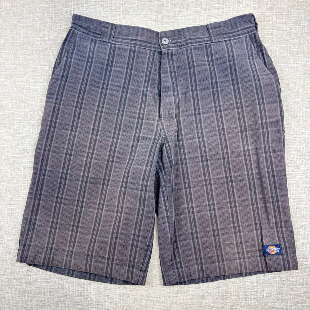 Dickies Mens Size 34 Plaid Shorts Gray Black Flat Front Utility Casual